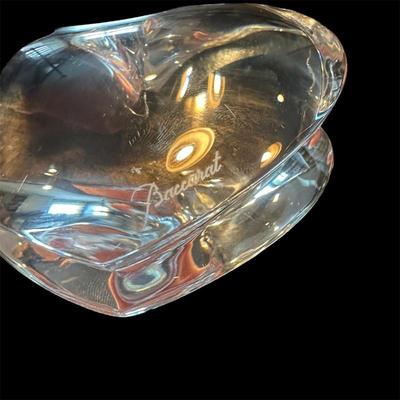 Sale Photo Thumbnail #112: Baccarat Zin Zin stacked heart paperweight