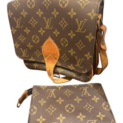 Sale Photo Thumbnail #563: LV purse and wristlet 