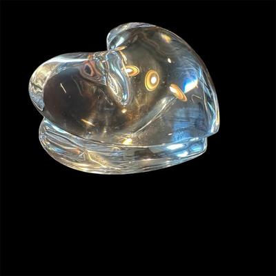 Sale Photo Thumbnail #111: Baccarat Zin Zin stacked heart paperweight