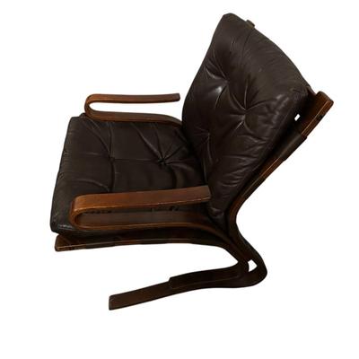 Sale Photo Thumbnail #523: Norweigian Kengu Lounge Chair by Erde and Nordahl Solheim Skyline 