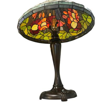 Sale Photo Thumbnail #240: Style lamp #48 23" tall
