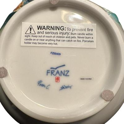 Sale Photo Thumbnail #44: Toucan Franz pot