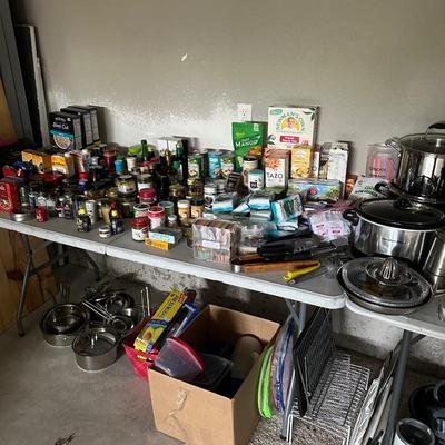 Sale Photo Thumbnail #582: kitchen appliances