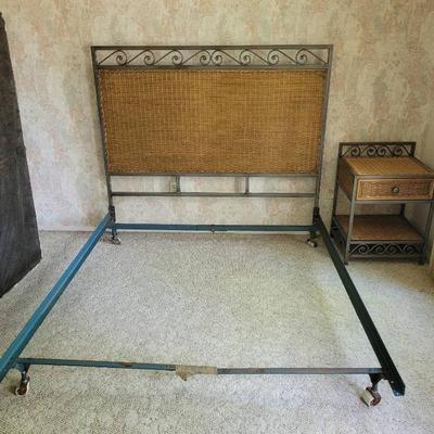 Queen Bed Frame w/Matching Nightstand 