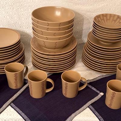 Pfaltzgraff Dinnerware:  Matika Granite 