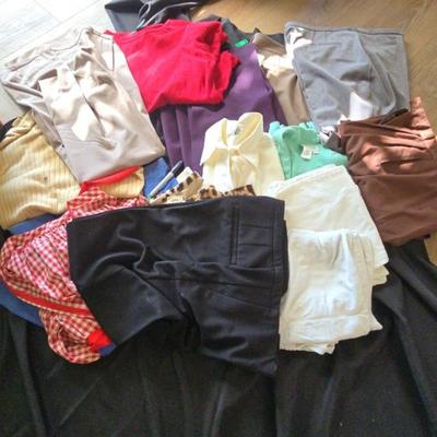 Jh150 mystery lot women s clothing #1