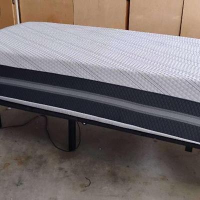 Jh122v beautyrest mattress and frame