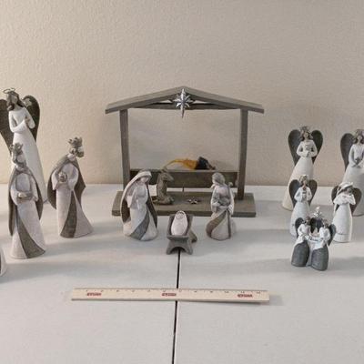 Nativity Set, Angels Lot - 21 Pieces