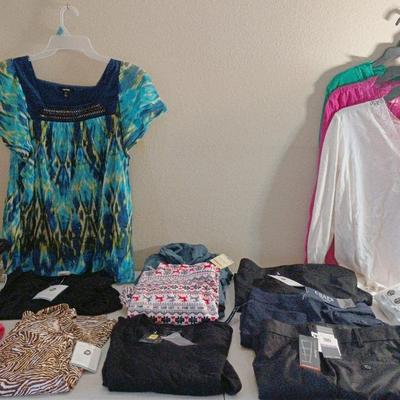 New Women's Clothes, Shoes,++ XL, 2x, 18, 20