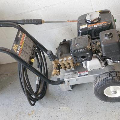 Mi-T-M 3200 PSI Commercial Gas Pressure Washer