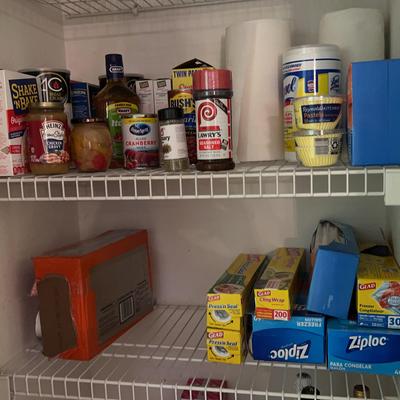 Pantry Food & paper goods Lot - Ziploc Bags, Buschs, Heinz, Kraft, Ronzoni, Shake & Bake+++