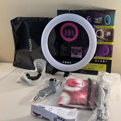18” Vivid Creator Series RGB Ring Light Set + Hearts Backdrop