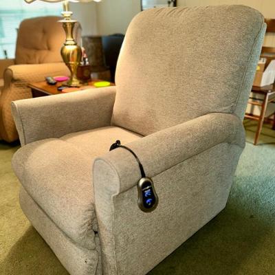Sale Photo Thumbnail #72