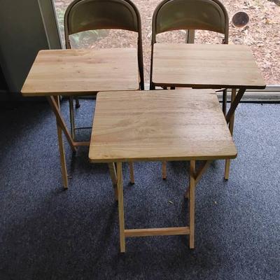 Vintage Folding Chairs & TV Trays 