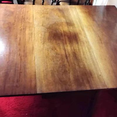 2-leaf Dining Table 