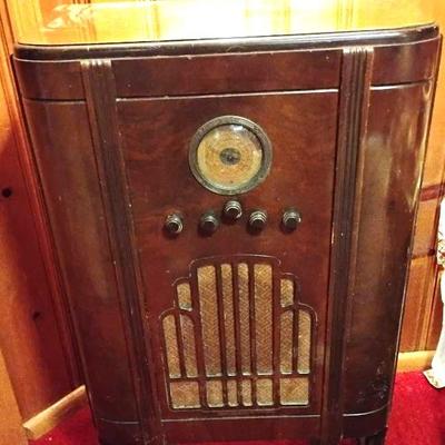 RCA Victor Model 242 Radio-1934