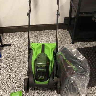 Green Works Rechargeable Battery Lawnmower