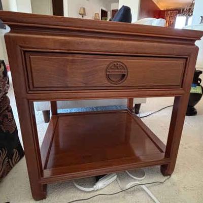 Sf179 hardwood side table with carved drawer