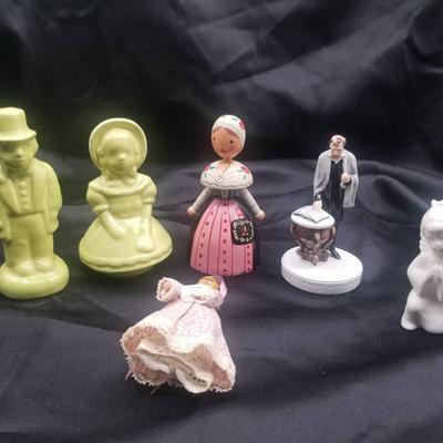 (MDR3068) Tiny People 