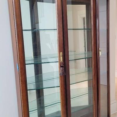 (MDR3057) Large Lighted Glass Curio Cabinet 