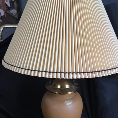 (S230) Vintage Ceramic And Brass Lamp