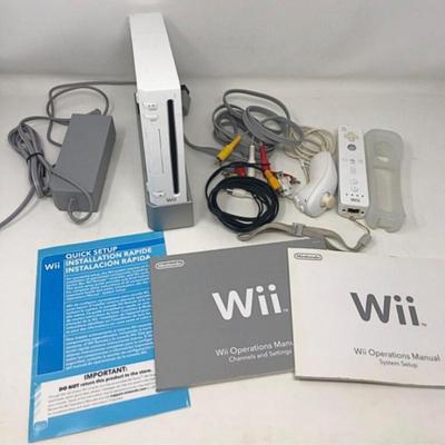 Nintendo Wii Game System