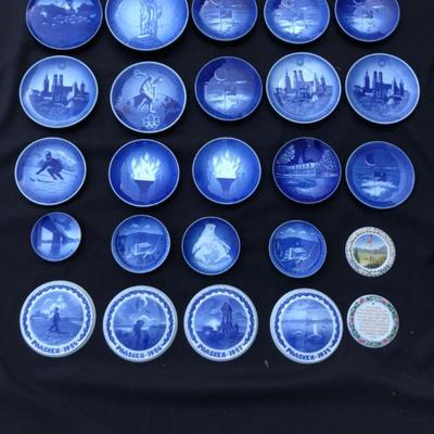 25 Bing&Grondal - Royal Copenhagen Collectors Plates