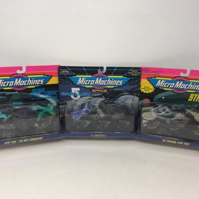 Pair of Star Trek and Babylon 5 Micro Machines - In Original Packaging