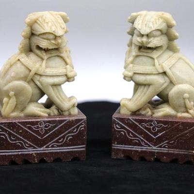 FOO DOGS