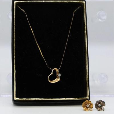 GOLD NECKLACE