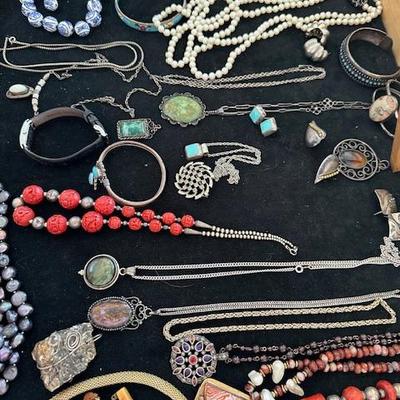 Sale Photo Thumbnail #36