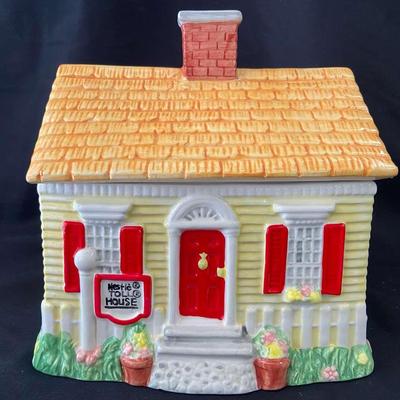 1992 Nestle Toll House Cookie Jar No. 01