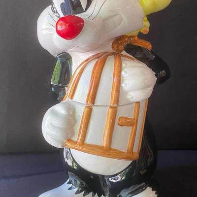 Warner Bros Sylvester And Tweety Bird Cookie Jar 