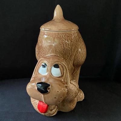 McCoy Hound Dog Cookie Jar