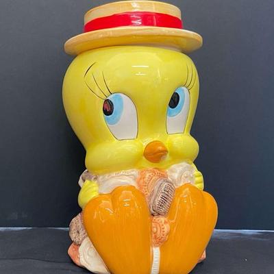 1997 Warner Brother's Tweety Bird Cookie Jar