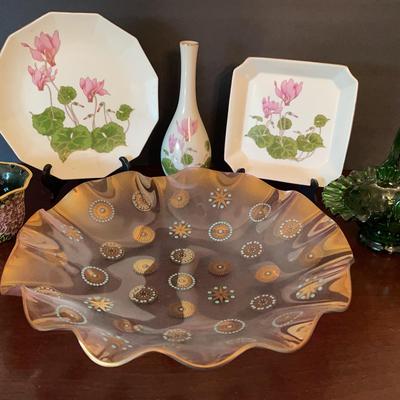 Pink & Green Floral Decor