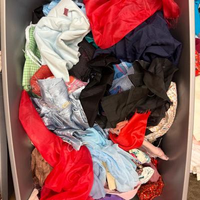 Huge Tub If Assorted Fabric For Clothing  