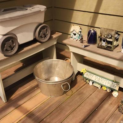 HUGE Lot Of Patio & Garden Deco/Supplies