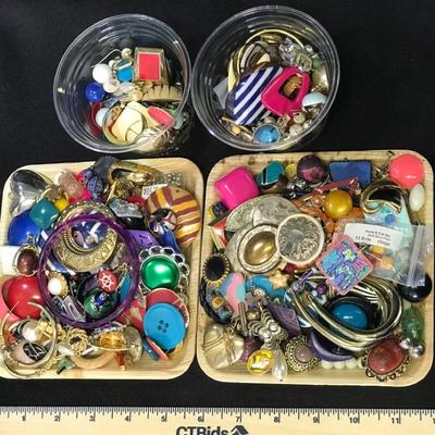 Assorted Vintage Costume Jewelry