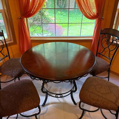Round Dining Table And Four Chairs