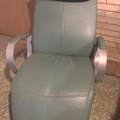 AX203 Modern Leather And Steel Recliner 