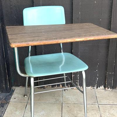 AX206 Vintage School Desk