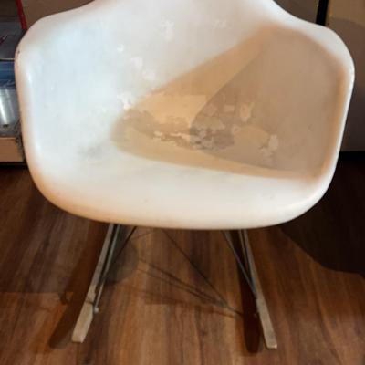 AX205 Eames Rocking Chair 