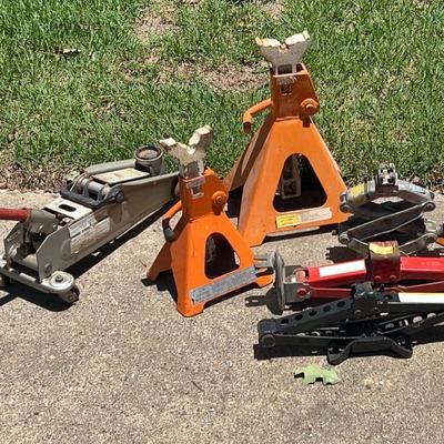 AX310 Jacks And Jack Stands