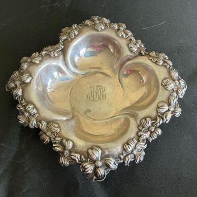 Sterling Silver Dogwood Dish 167g