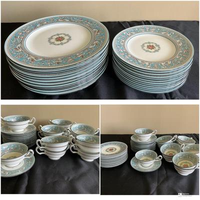 Wedgewood Florentine Turquoise With Brown Dragon Edge 