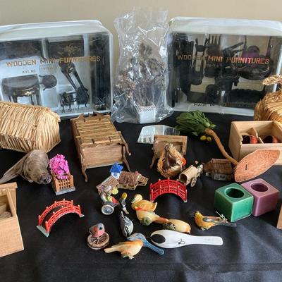 Mini Asian Doll House Furniture And Mini Decor 