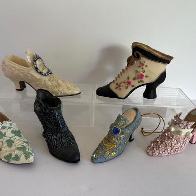 Vintage-Style Decorative Resin Shoe Figurines – Set of 6
