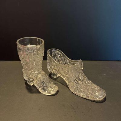 Pressed Glass Shoe Figurines – Clear Daisy & Button Boot & Bow Slipper (Set of 2)