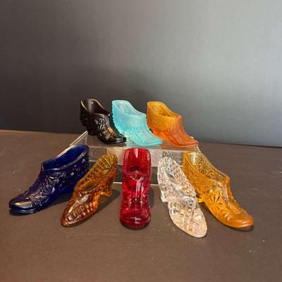 Set of 8 Vintage Miniature Pressed Glass Shoes – Multicolor Collection